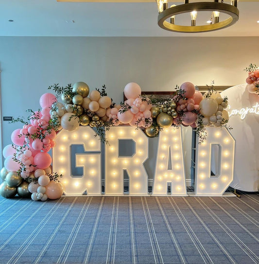 Lettres lumineuses “GRAD” 4 pi